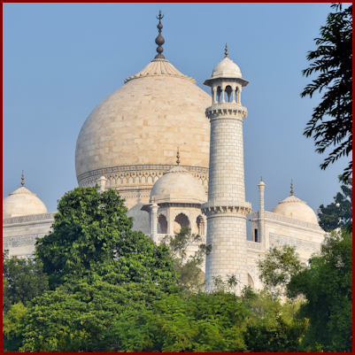 Taj Mahal on the banks of the Yamuna river, Agra